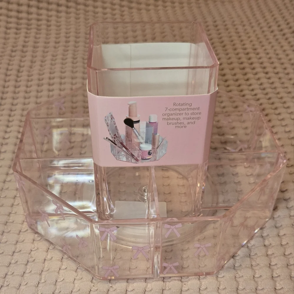 Paris Hilton Pink Bow Makeup Organizer